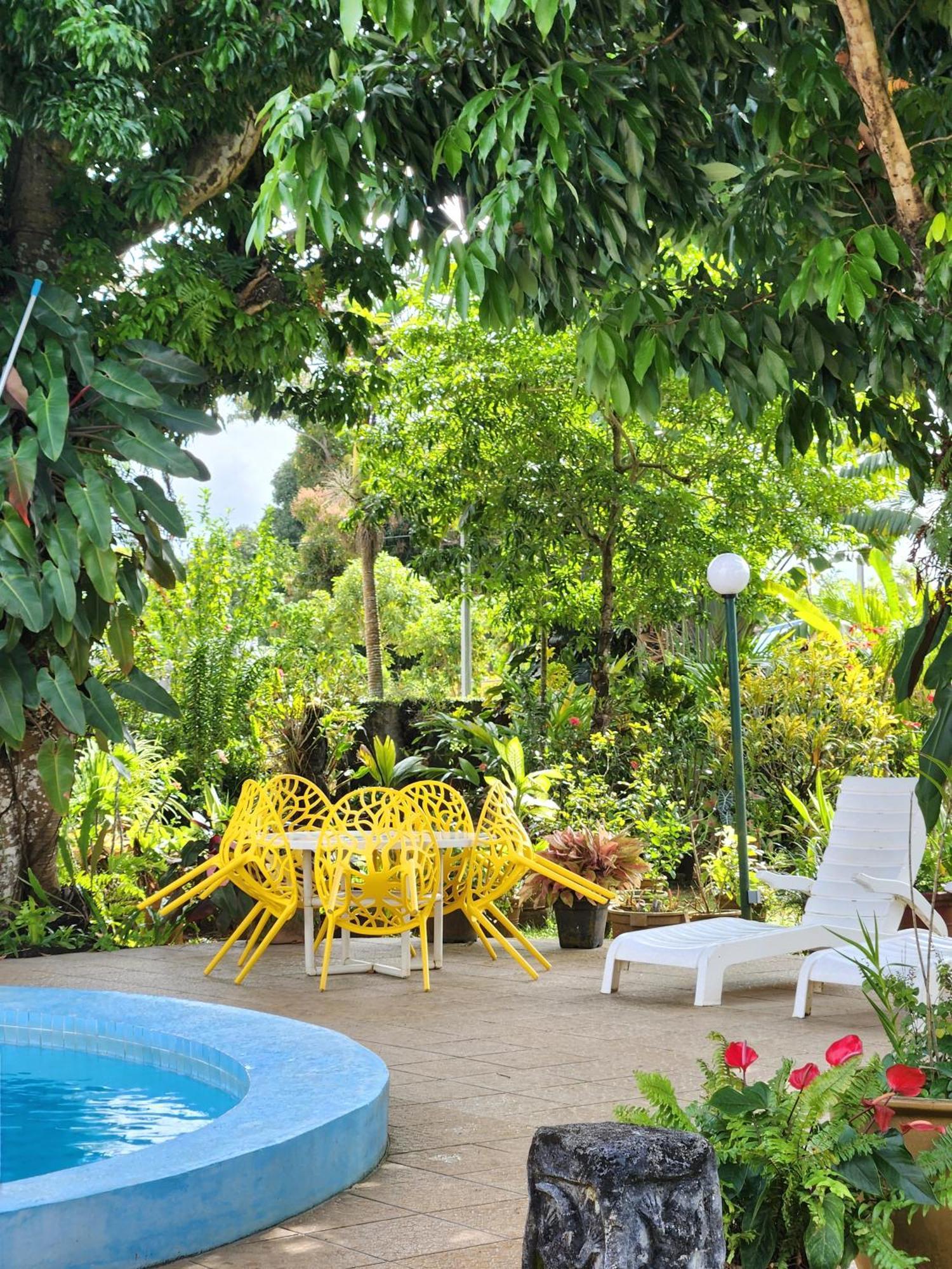 Hotel Santo Vanuatu Luganville Exterior photo